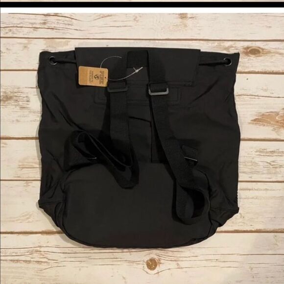 Pink By Victoria’s Secret Backpack And Flip Flop - Picture 3 of 3